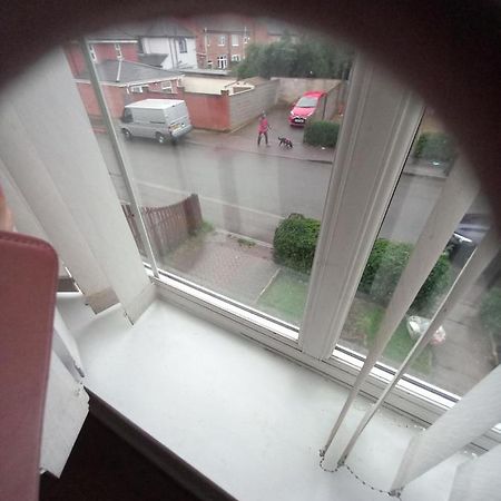 Private Rooms, 2 Showers In 3 Storey Hse, 25 Minutes Walk From Leicester City Centre Exteriör bild