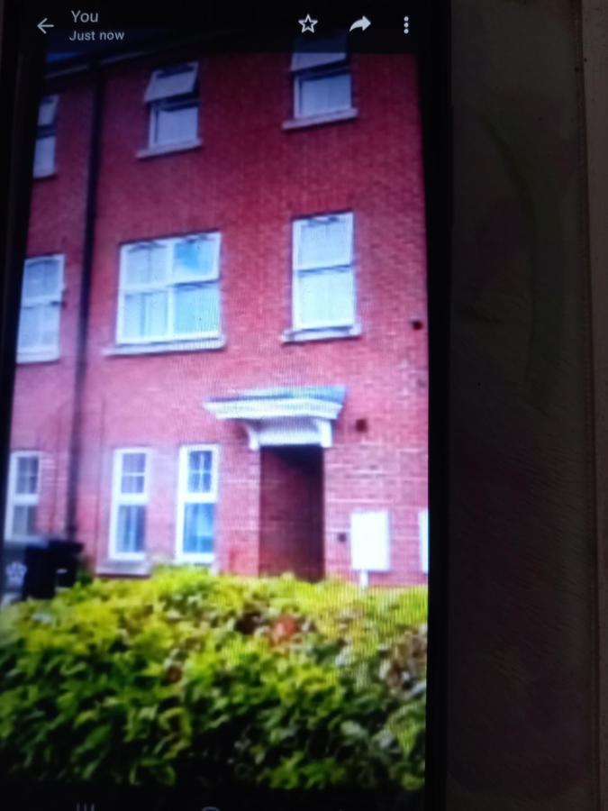 Private Rooms, 2 Showers In 3 Storey Hse, 25 Minutes Walk From Leicester City Centre Exteriör bild